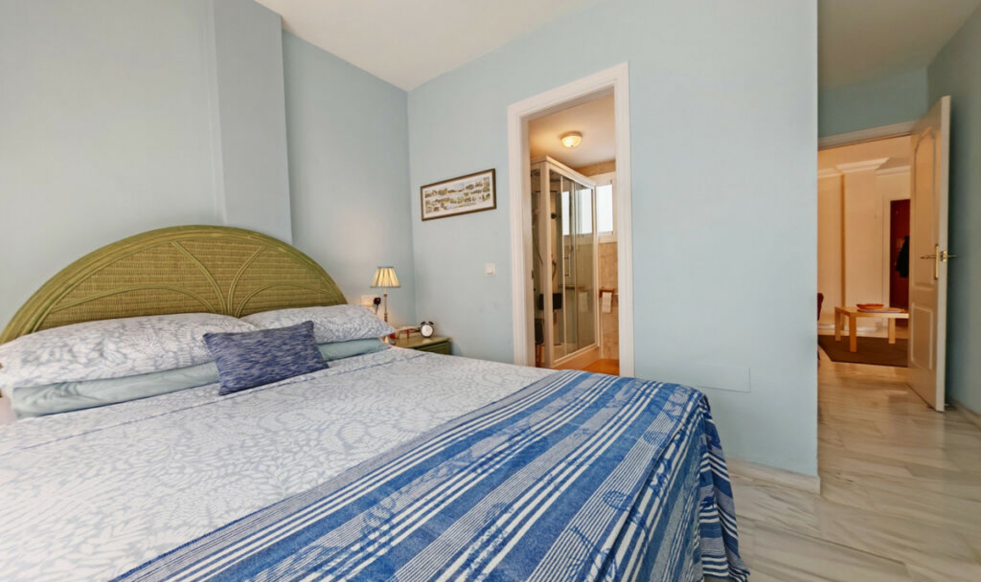 Resale - Apartment -
Elviria