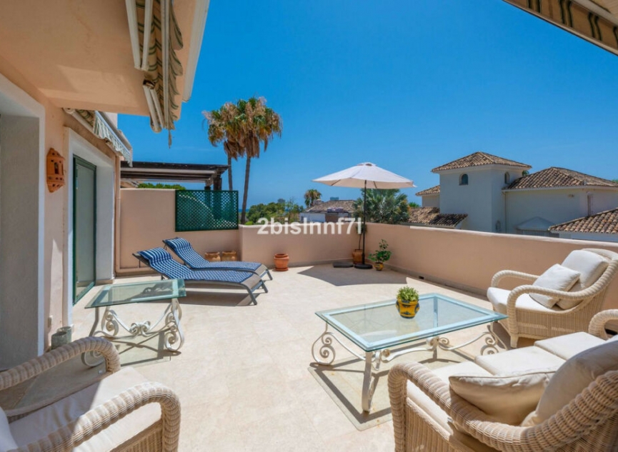 Resale - Apartment -
Elviria