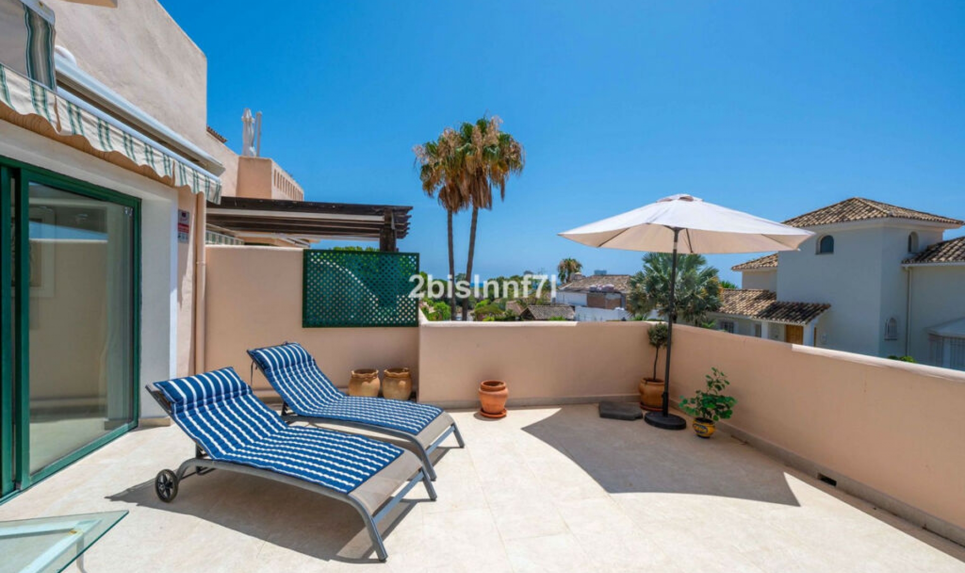 Resale - Apartment -
Elviria