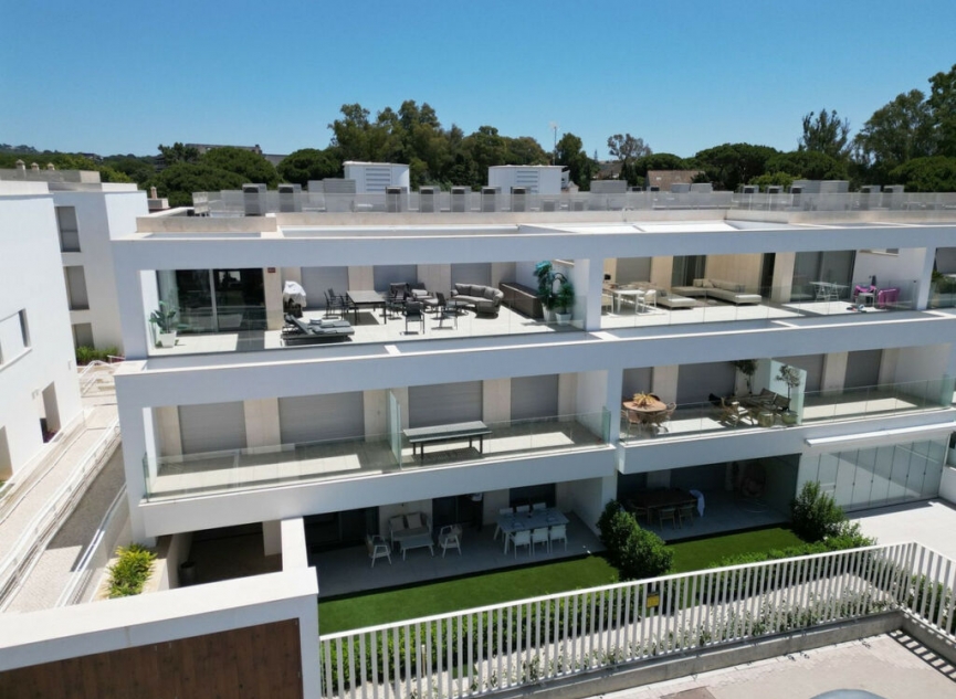 Resale - Apartment -
Elviria