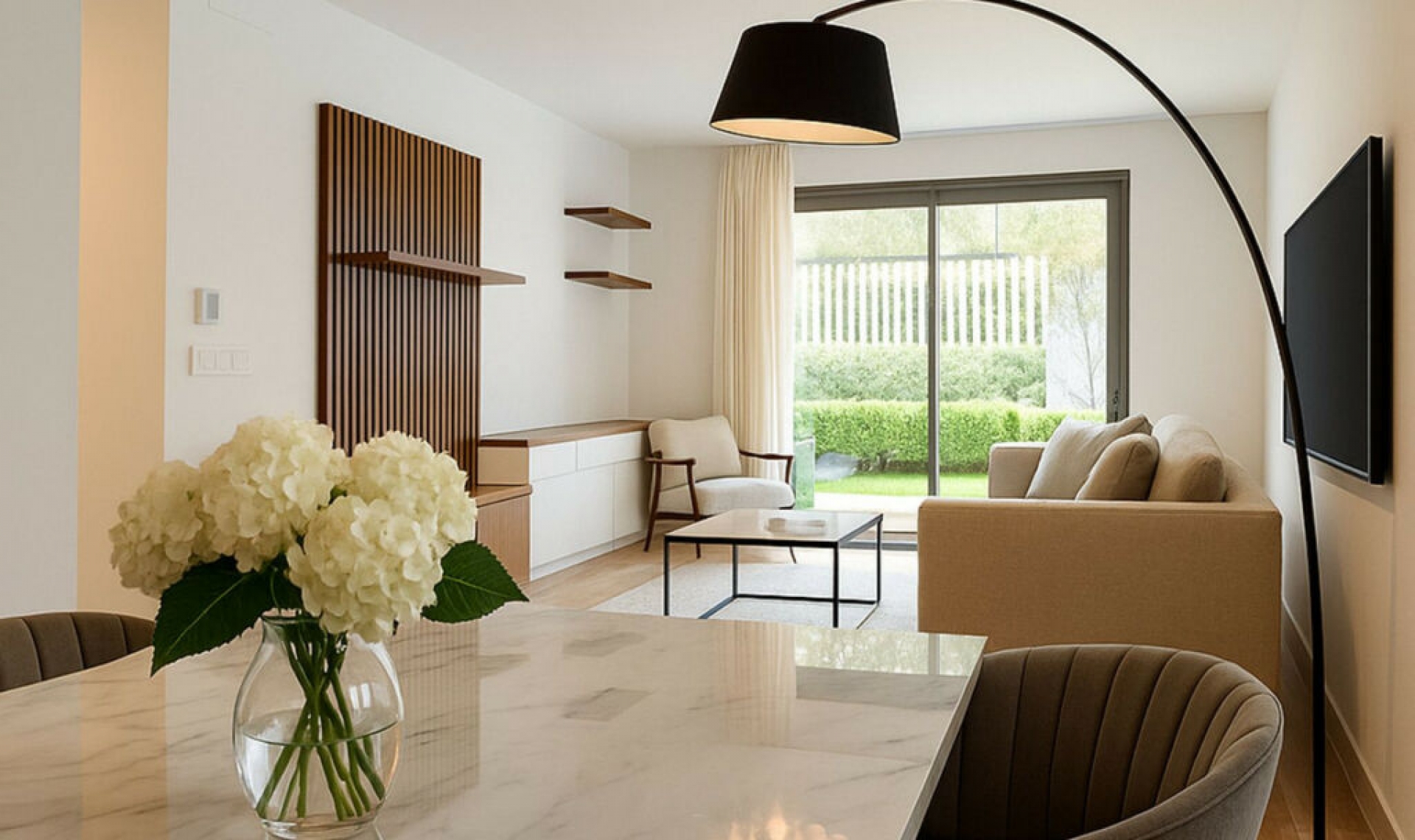 Resale - Apartment -
Elviria