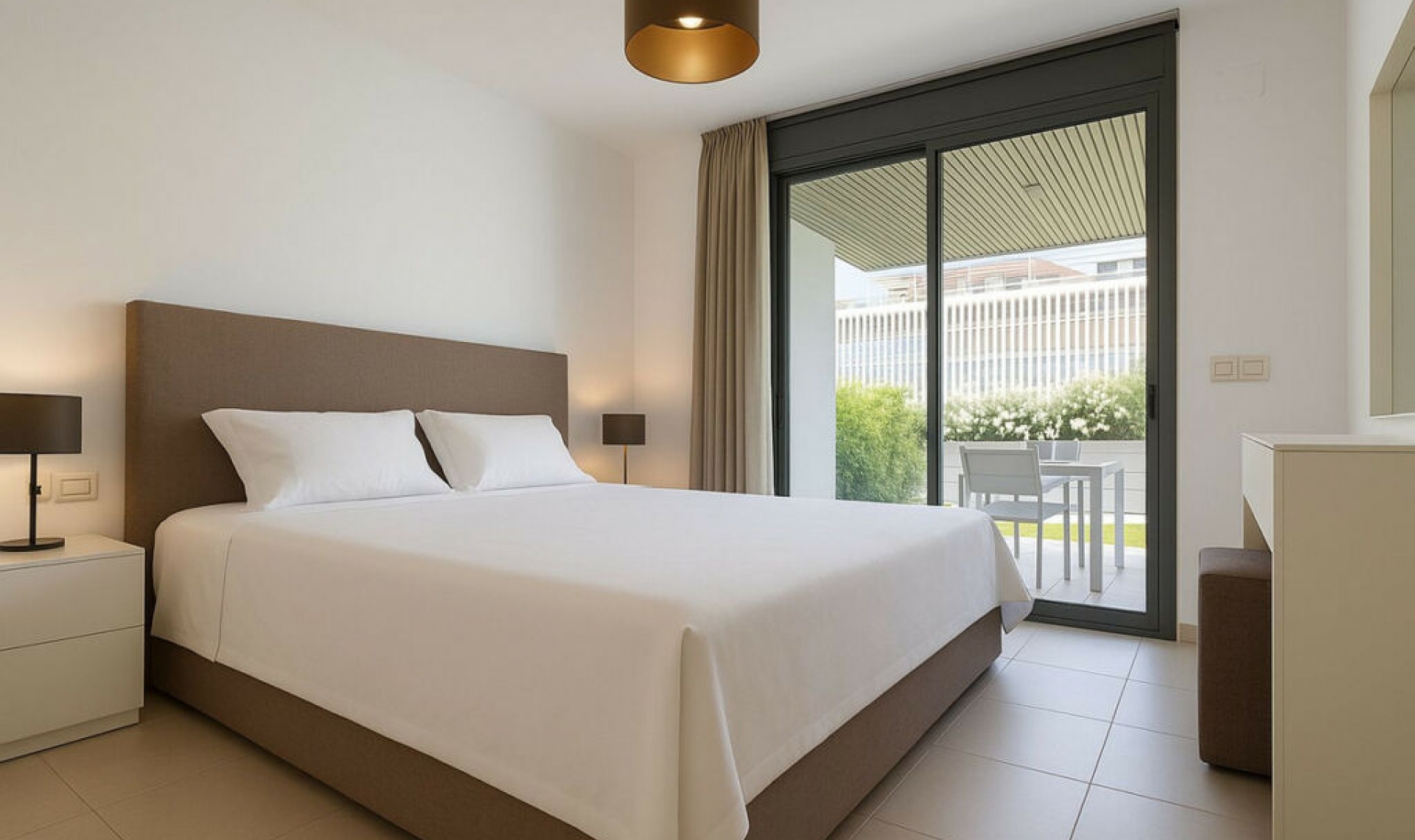 Resale - Apartment -
Elviria