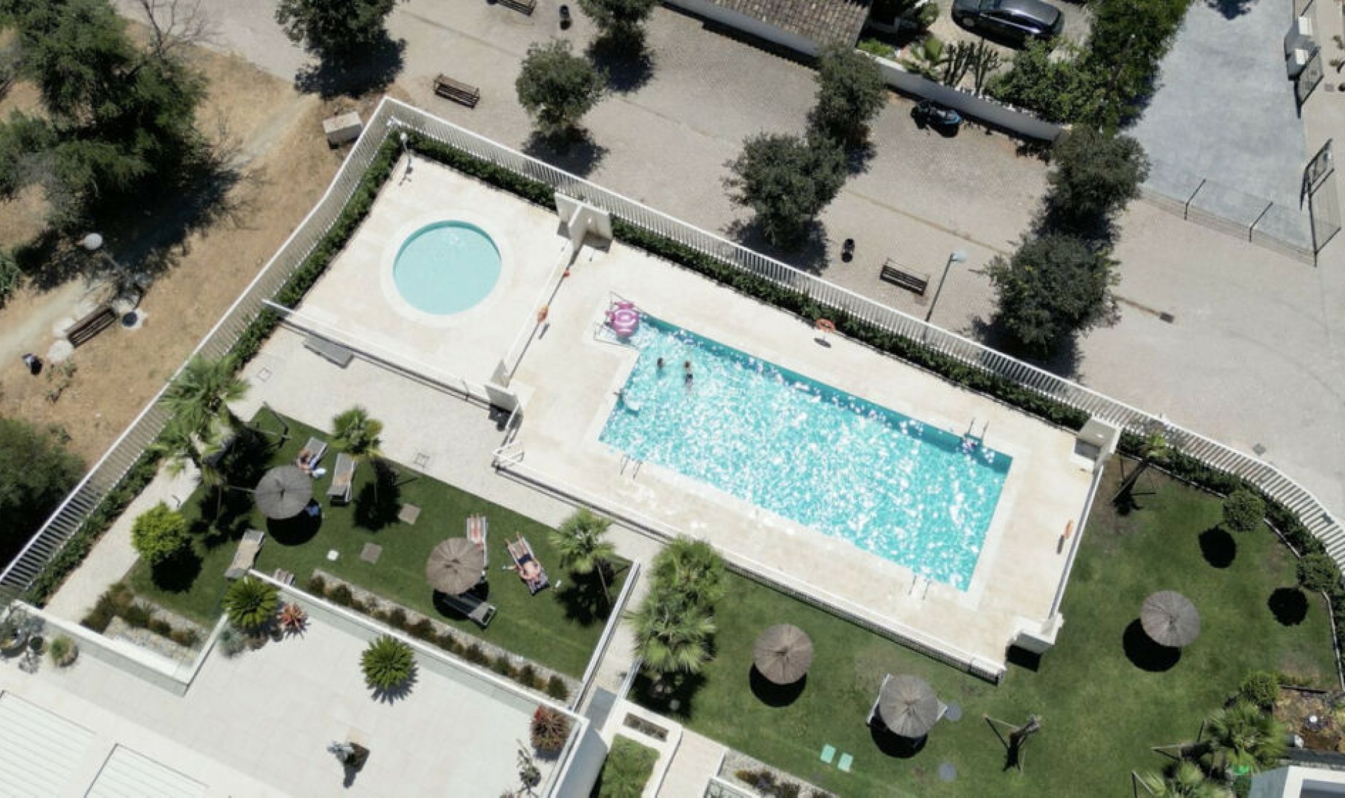 Resale - Apartment -
Elviria