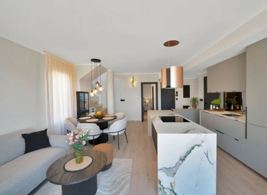 Resale - Apartment -
Elviria