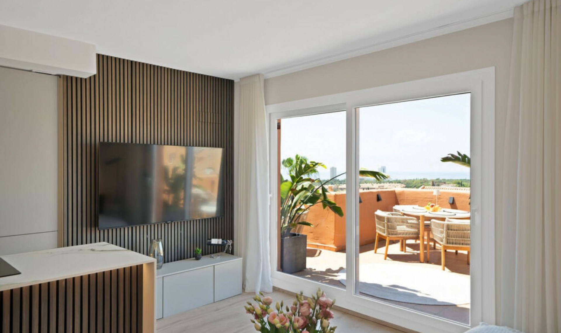 Resale - Apartment -
Elviria