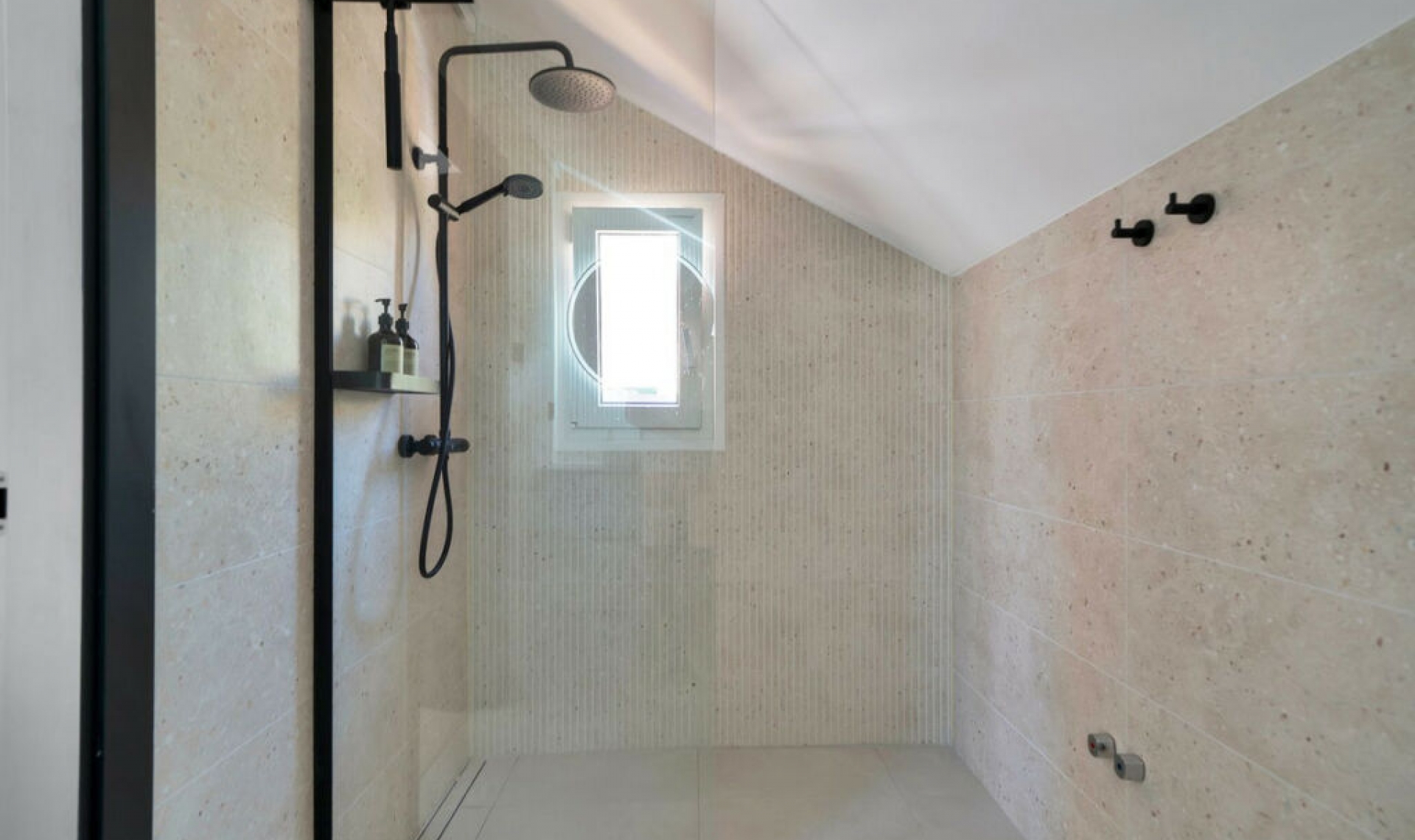 Resale - Apartment -
Elviria