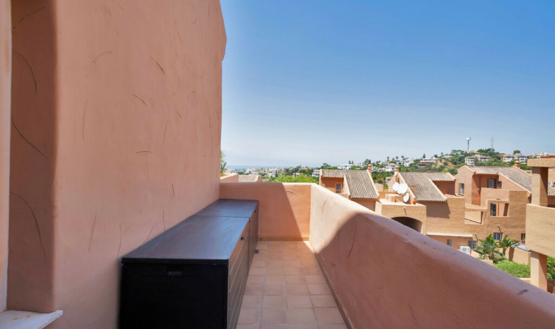 Resale - Apartment -
Elviria