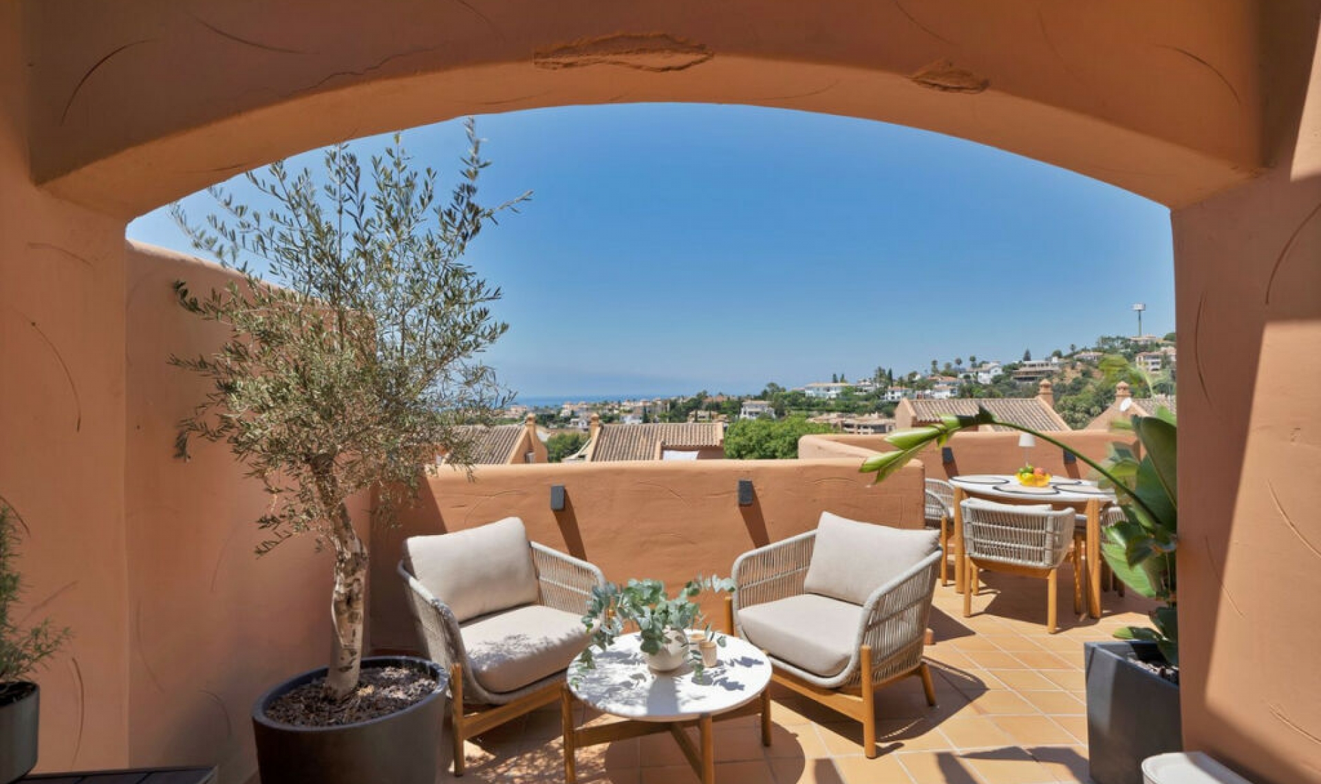 Resale - Apartment -
Elviria