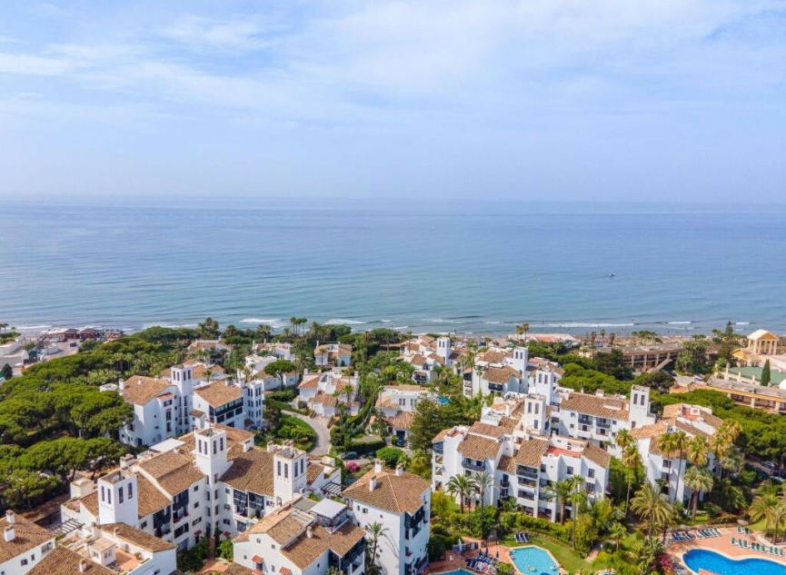 Resale - Apartment -
Elviria