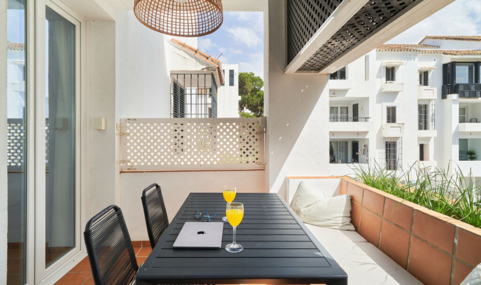 Resale - Apartment -
Elviria