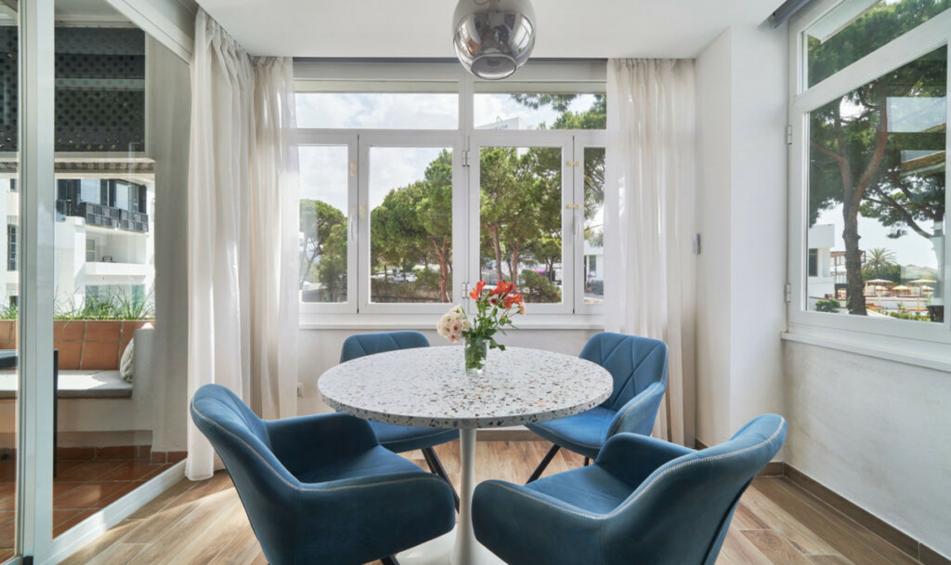 Resale - Apartment -
Elviria