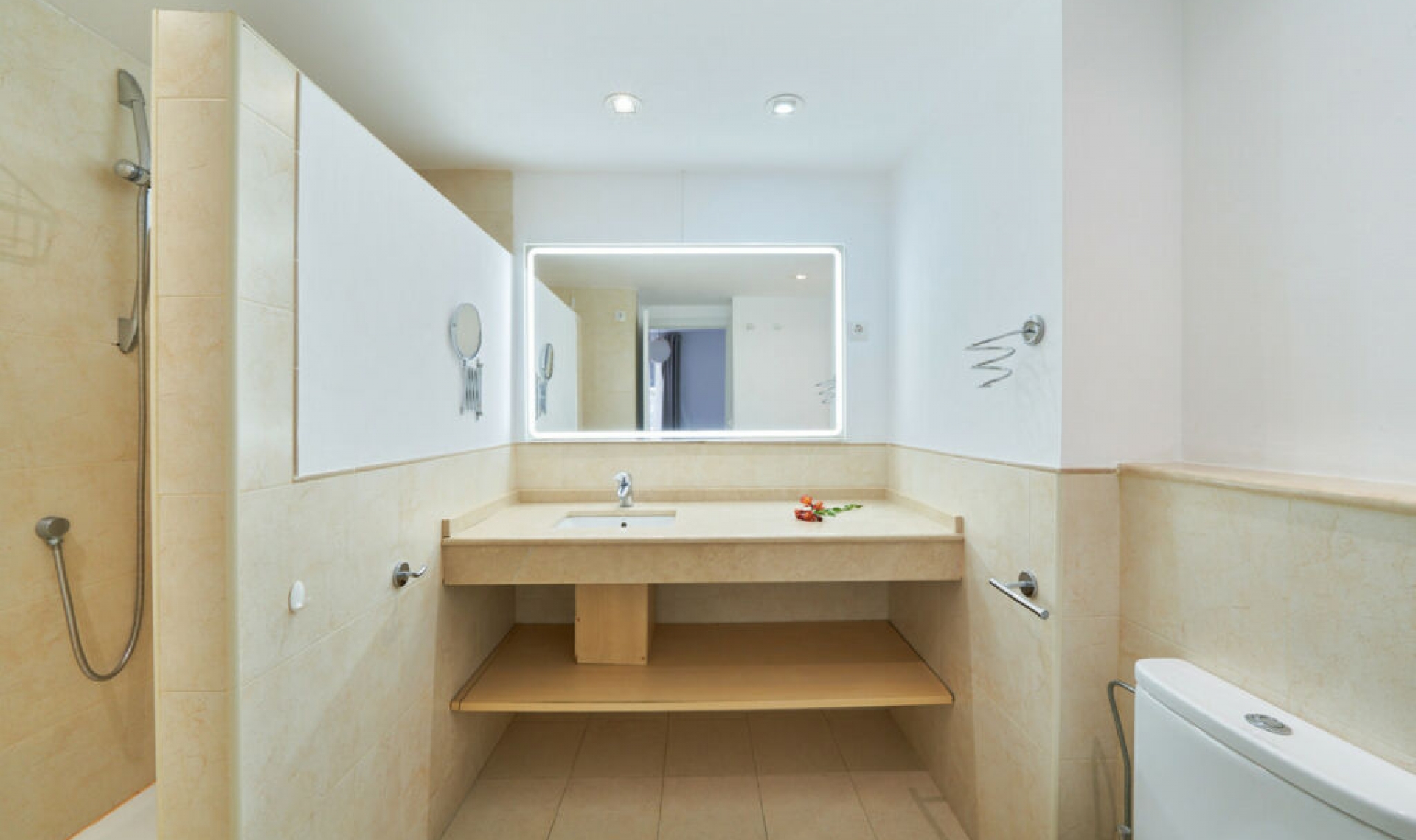 Resale - Apartment -
Elviria