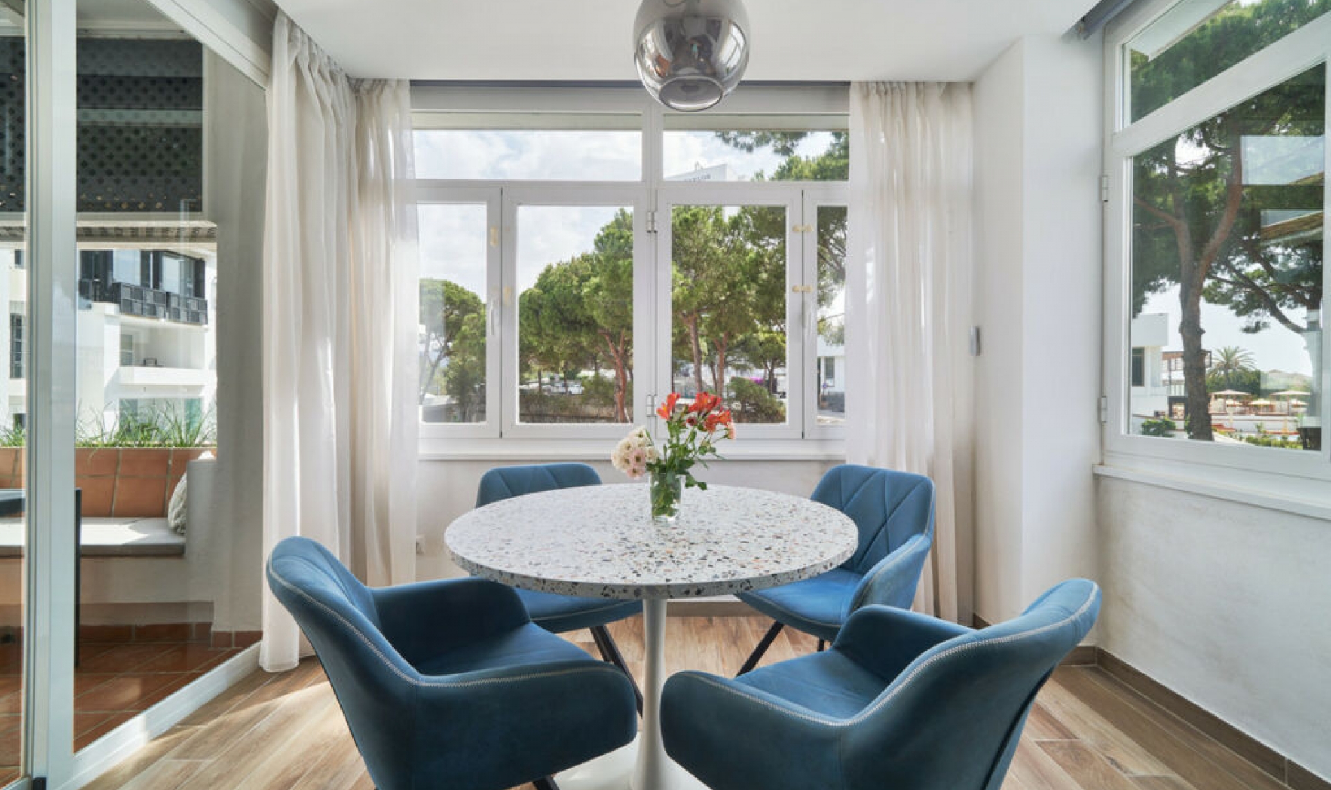 Resale - Apartment -
Elviria