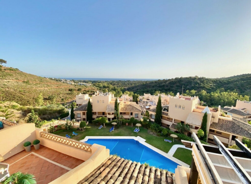 Resale - Apartment -
Elviria