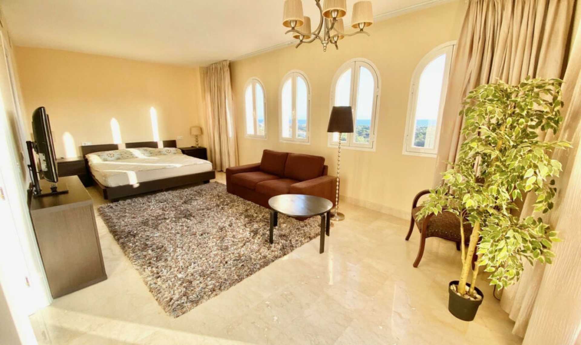 Resale - Apartment -
Elviria
