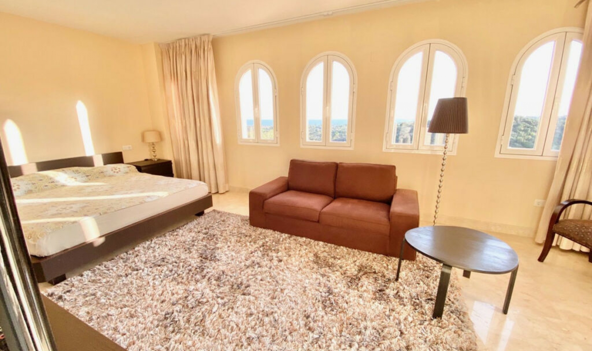 Resale - Apartment -
Elviria