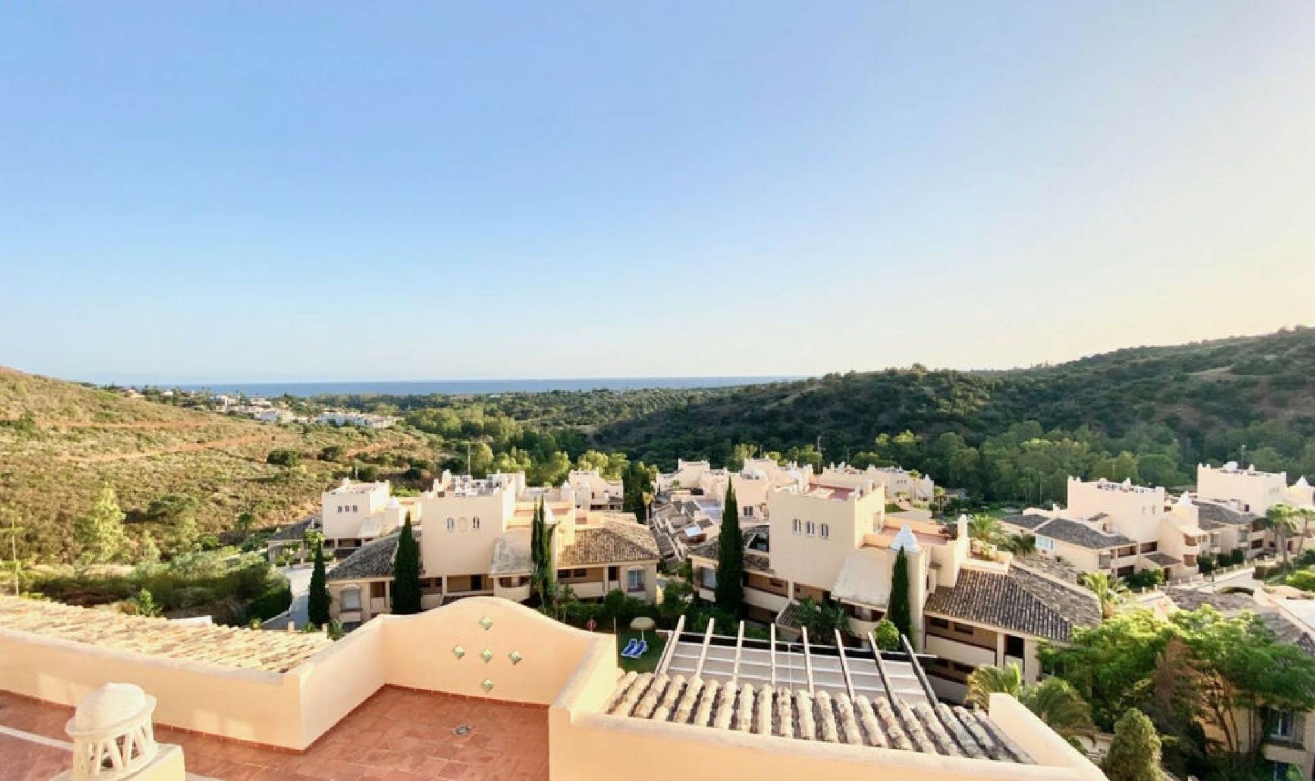 Resale - Apartment -
Elviria