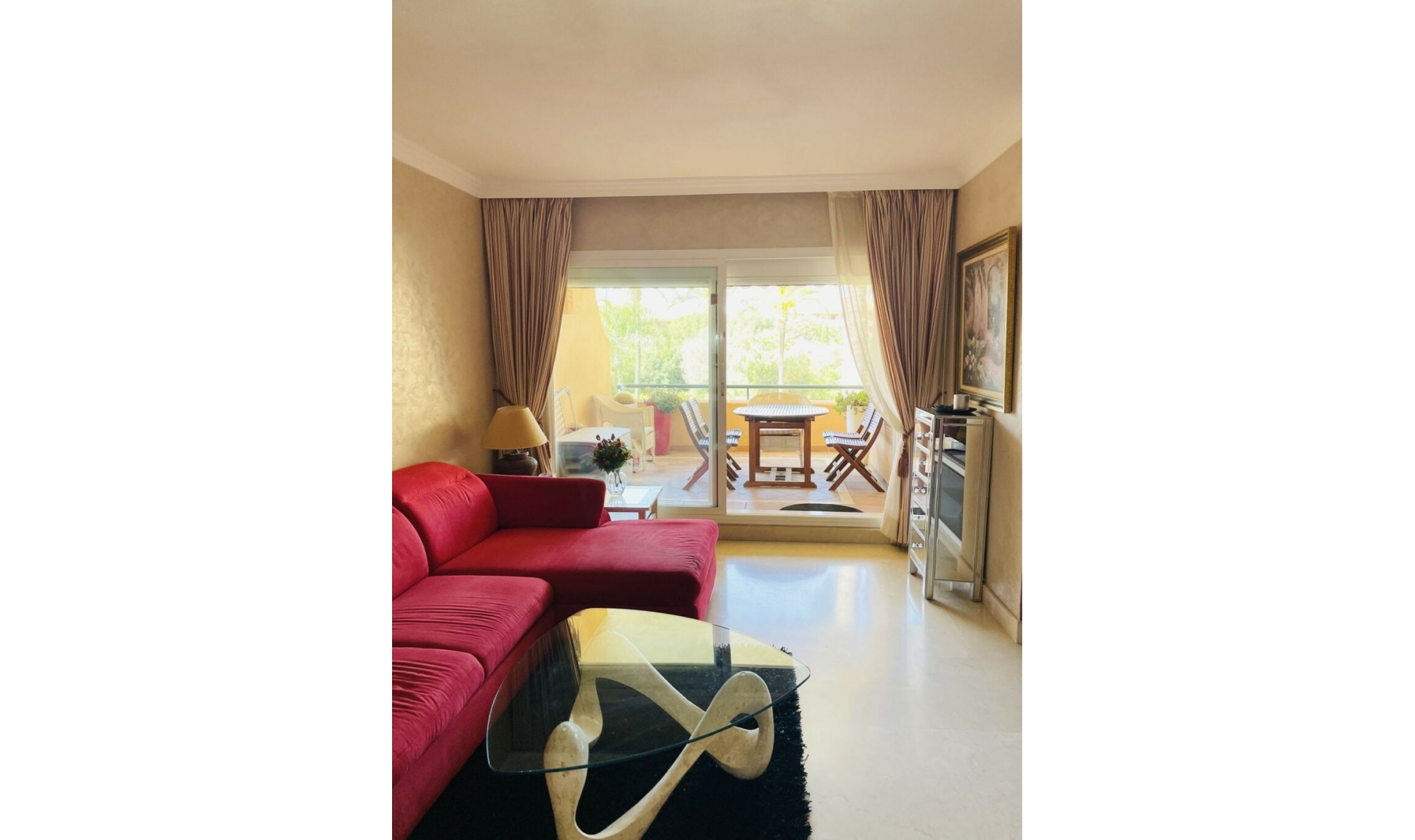 Resale - Apartment -
Elviria