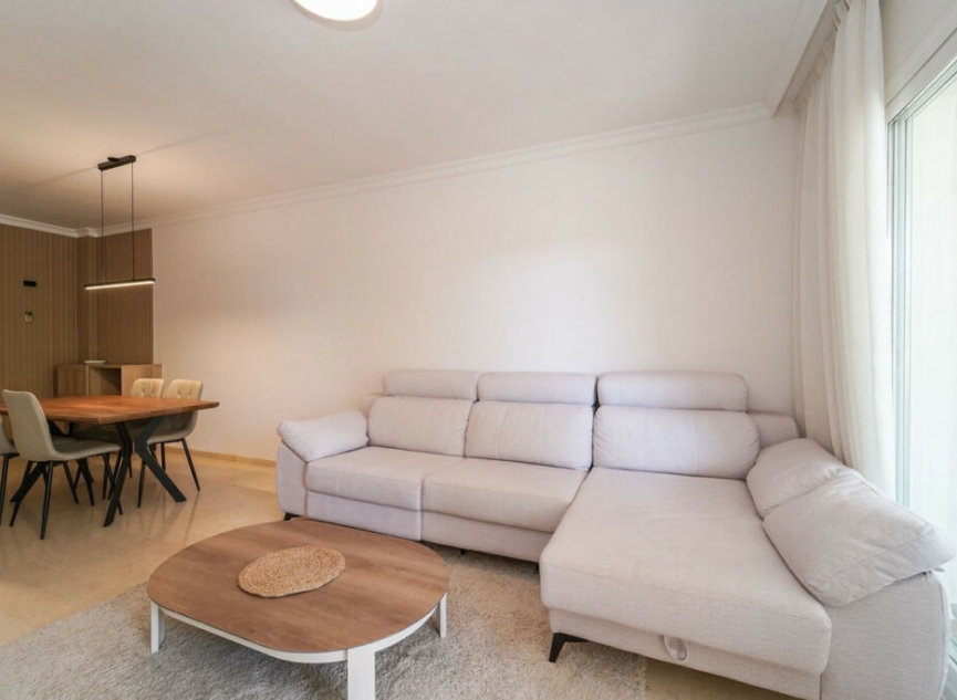 Resale - Apartment -
Elviria