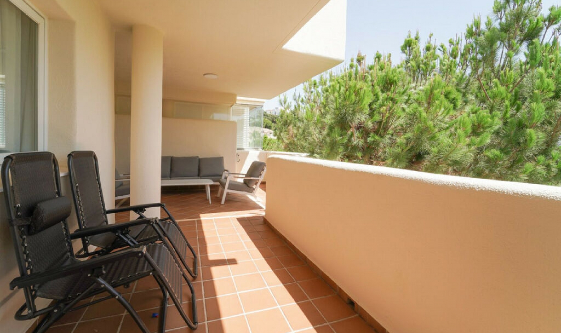 Resale - Apartment -
Elviria