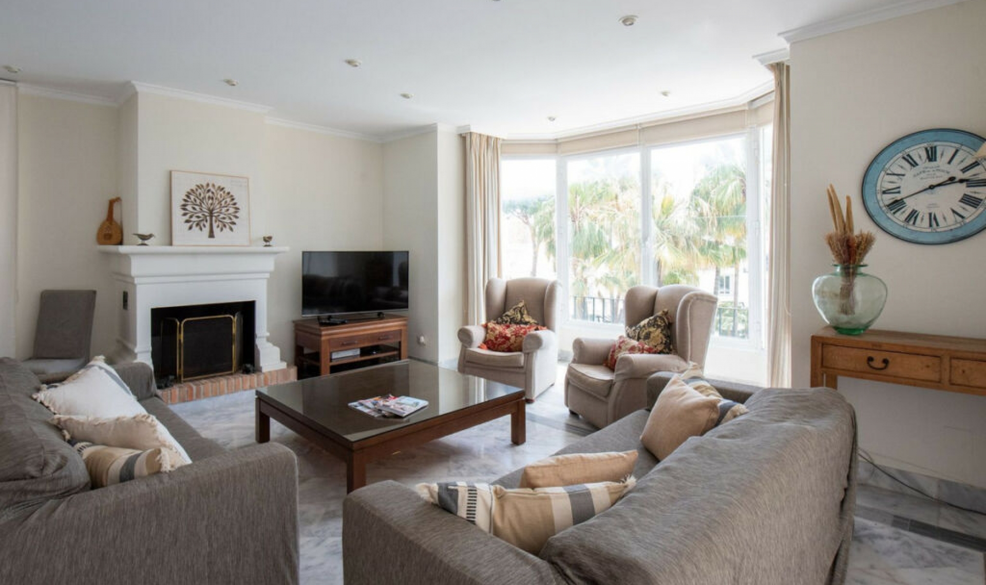 Resale - Apartment -
Elviria