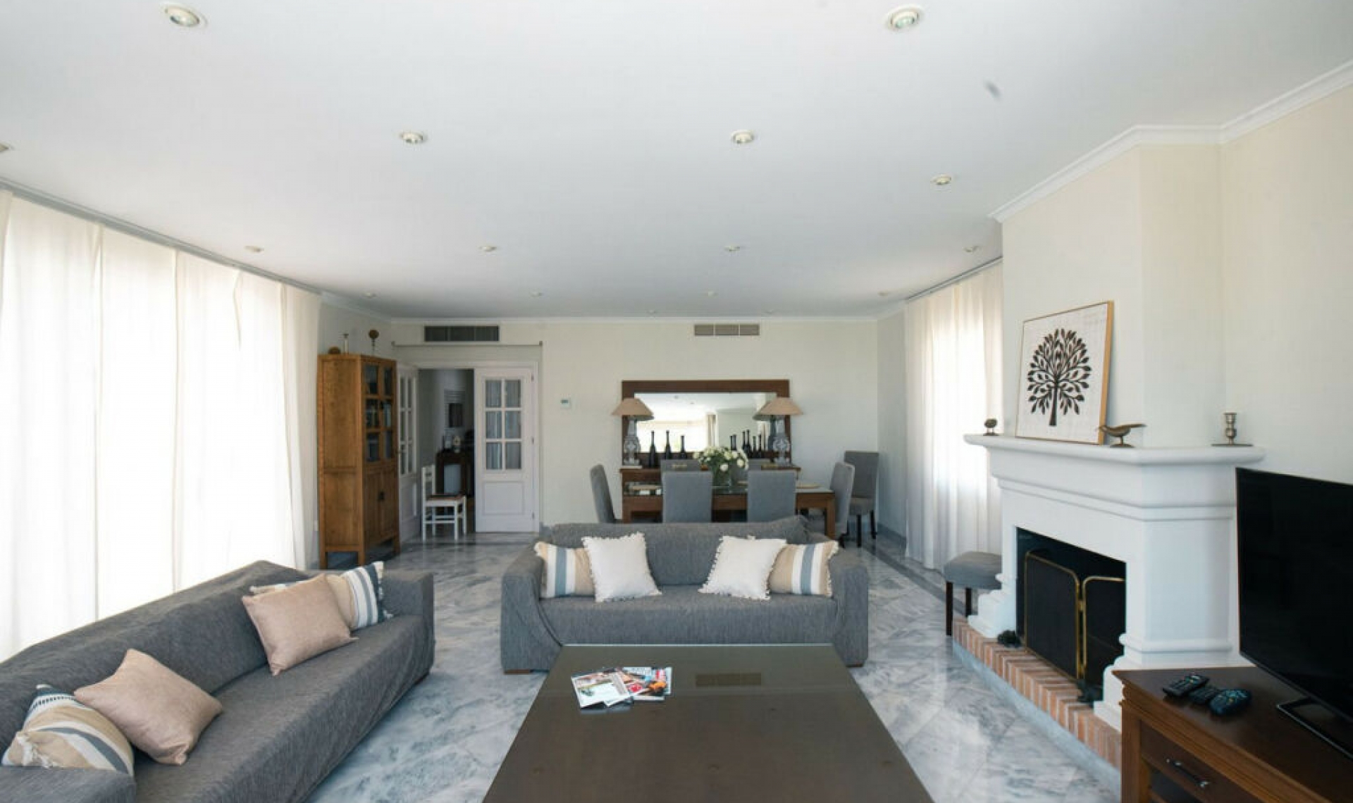 Resale - Apartment -
Elviria
