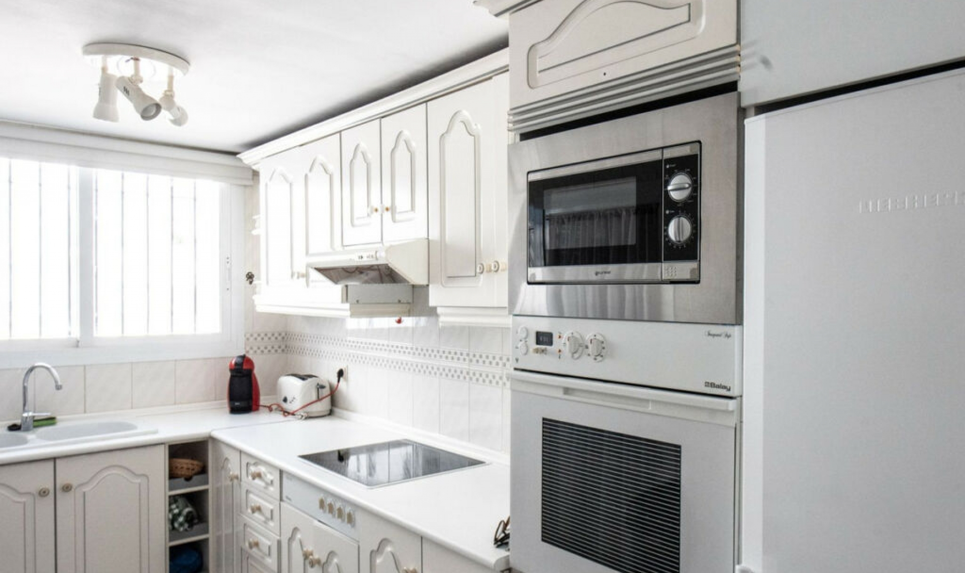 Resale - Apartment -
Elviria