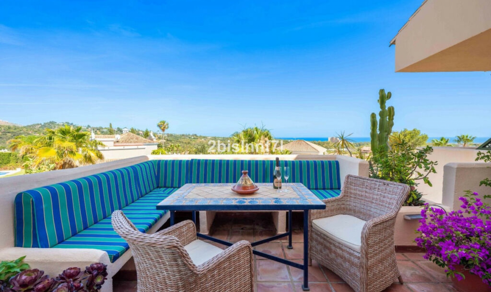 Resale - Apartment -
Elviria