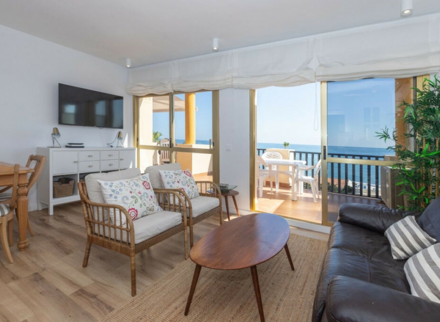 Resale - Apartment -
Elviria