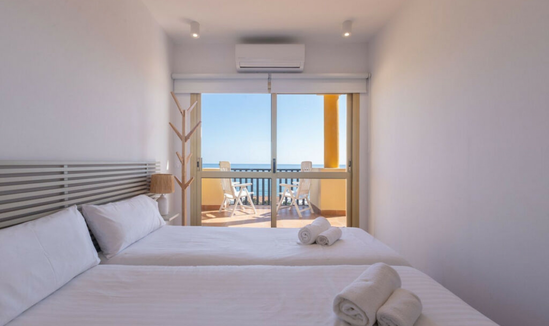 Resale - Apartment -
Elviria