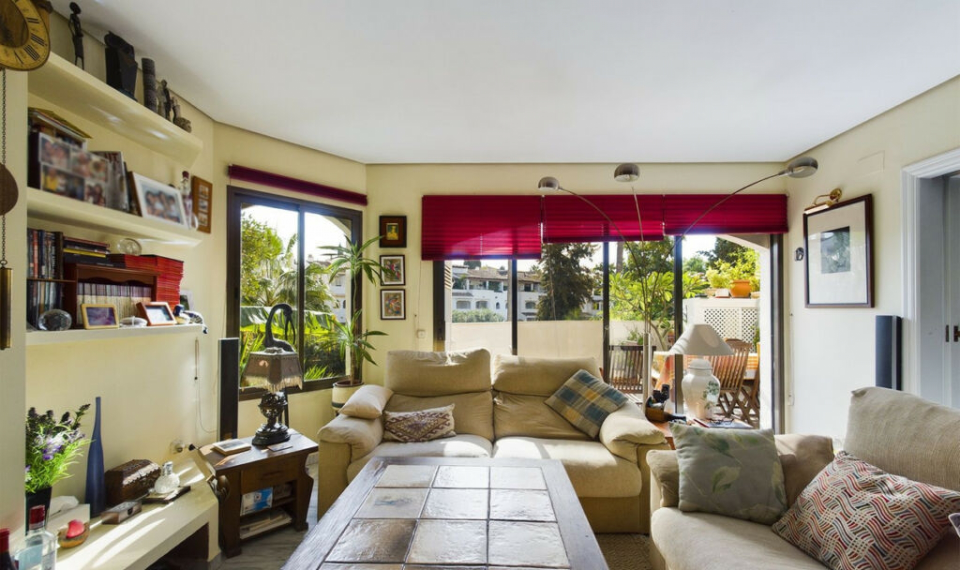 Resale - Apartment -
Elviria