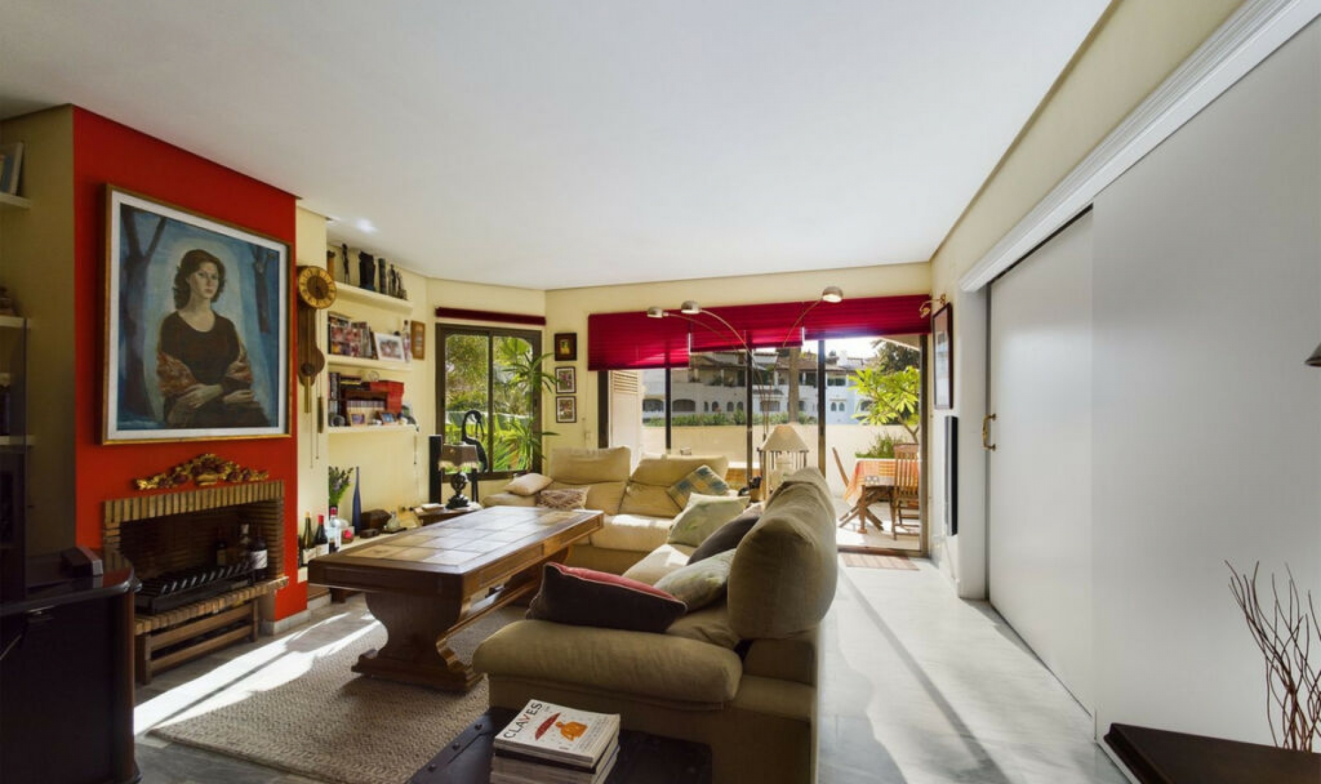 Resale - Apartment -
Elviria