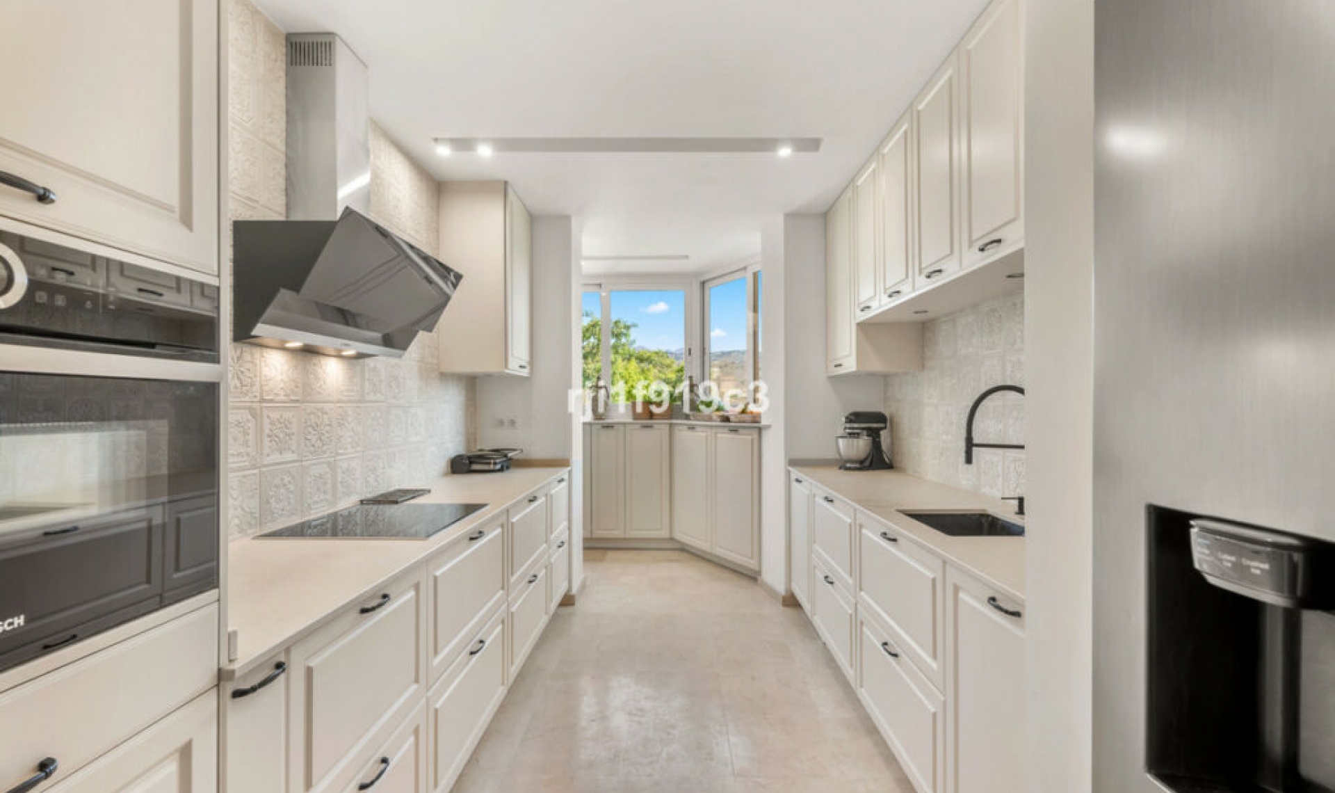 Resale - Apartment -
Elviria