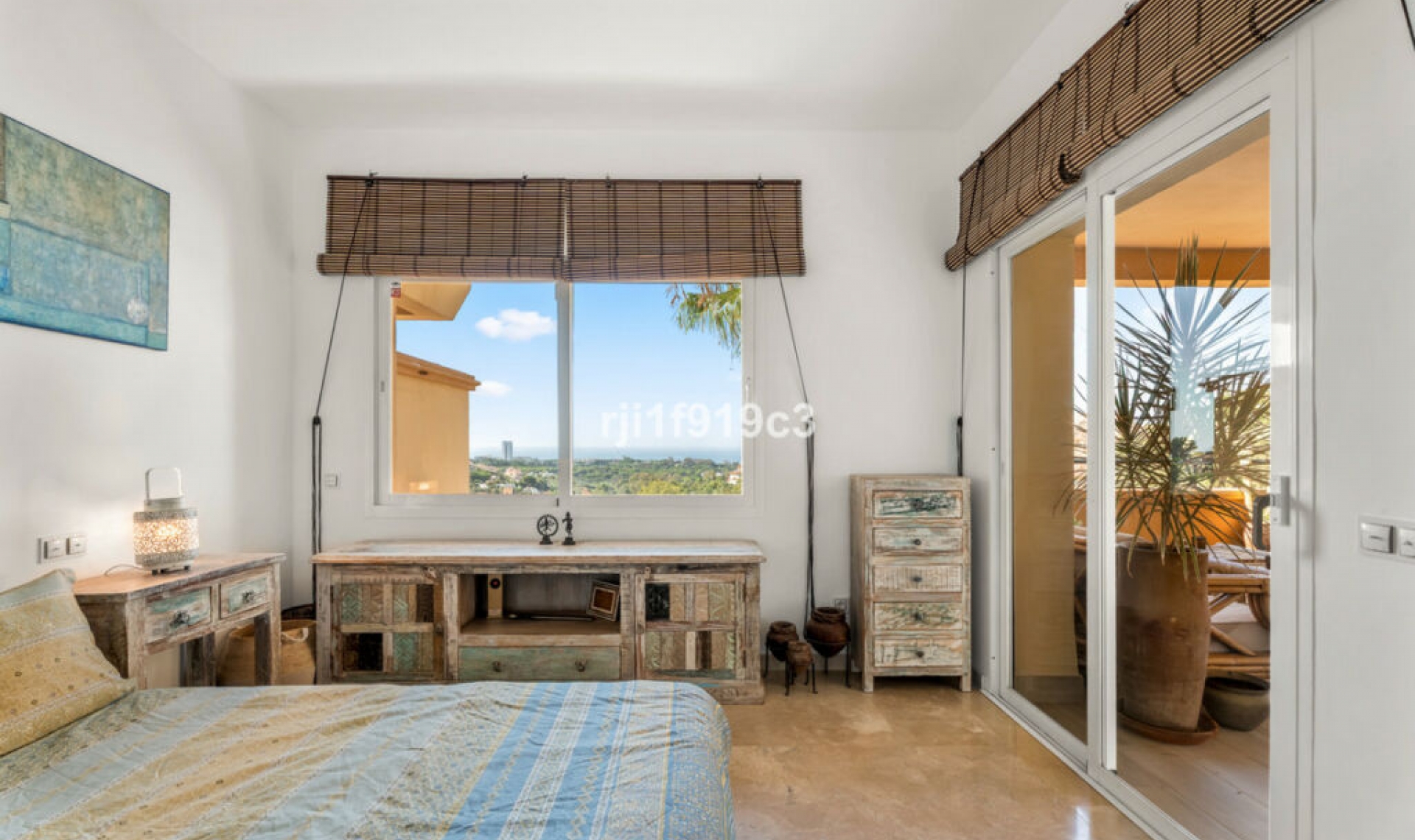 Resale - Apartment -
Elviria