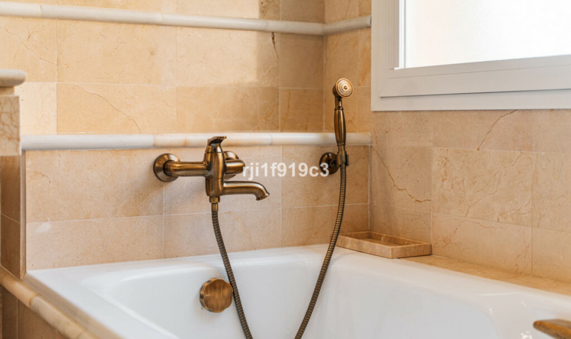 Resale - Apartment -
Elviria
