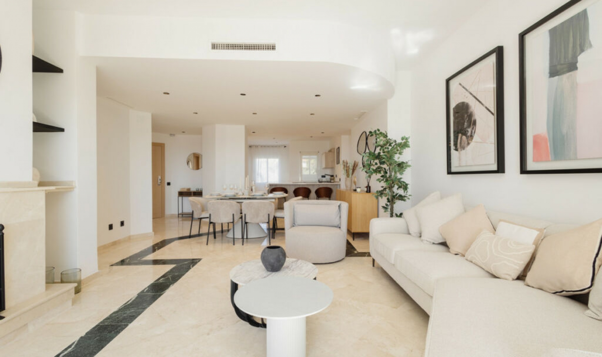 Resale - Apartment -
Elviria