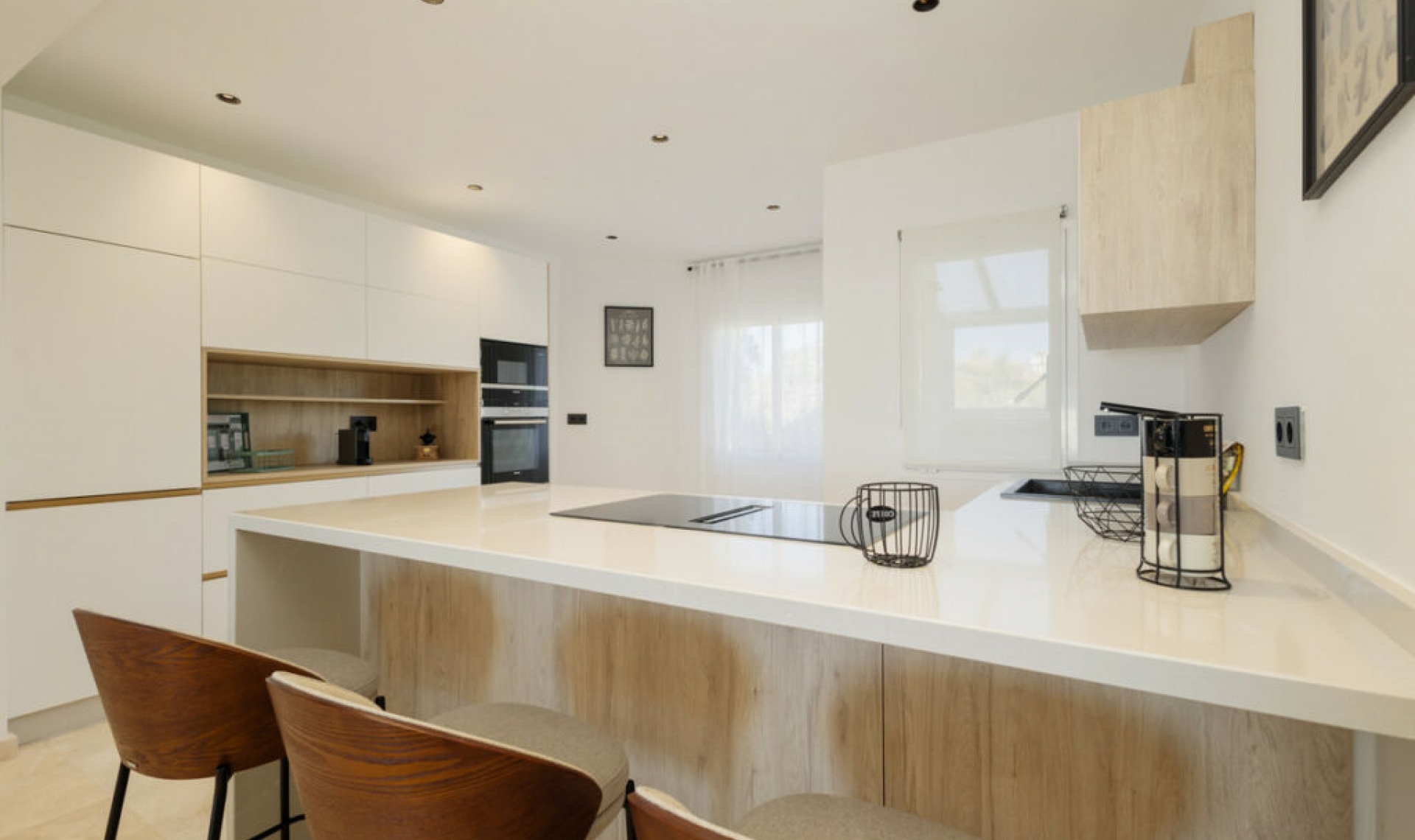 Resale - Apartment -
Elviria