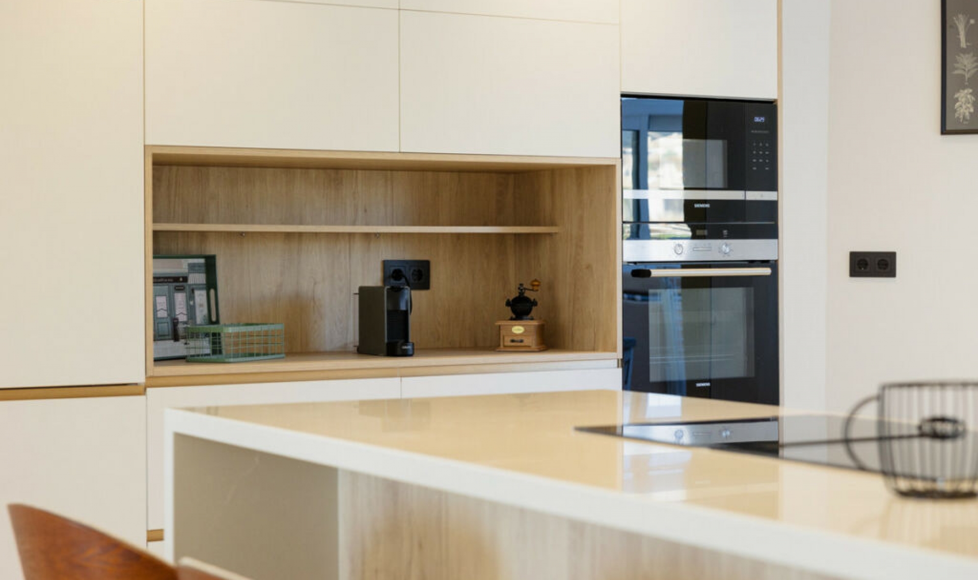 Resale - Apartment -
Elviria