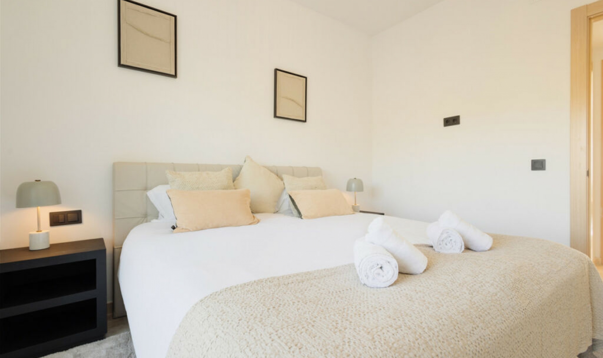 Resale - Apartment -
Elviria