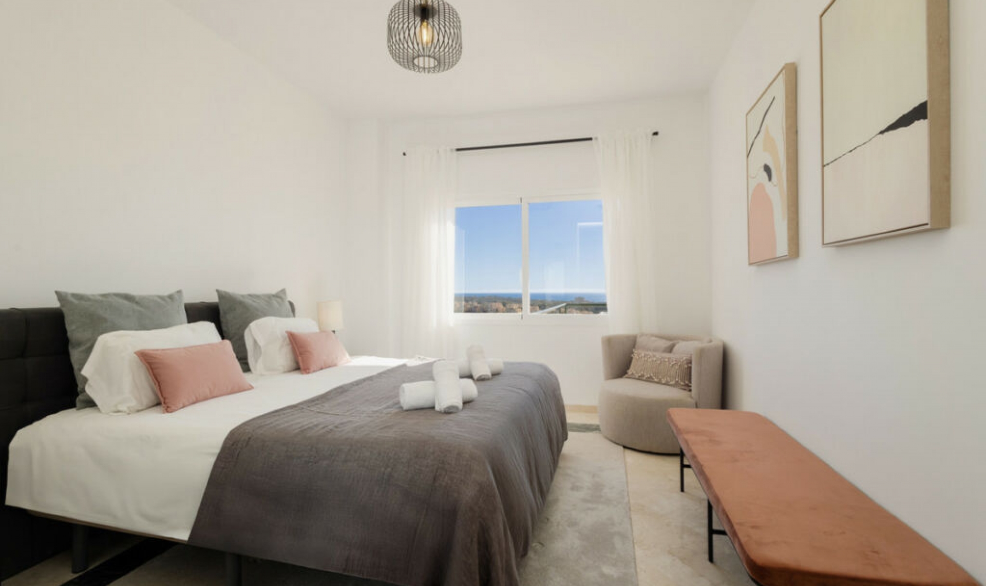 Resale - Apartment -
Elviria