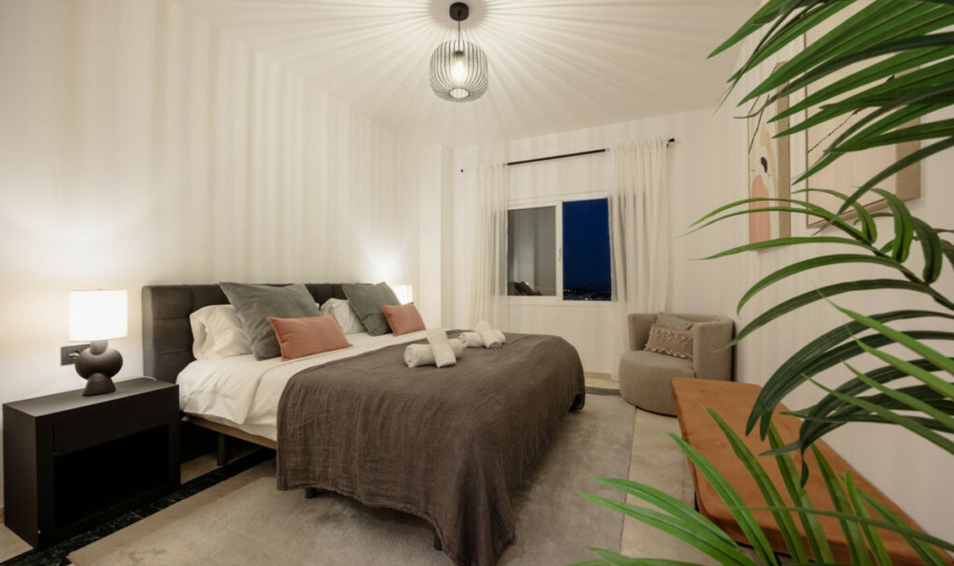 Resale - Apartment -
Elviria