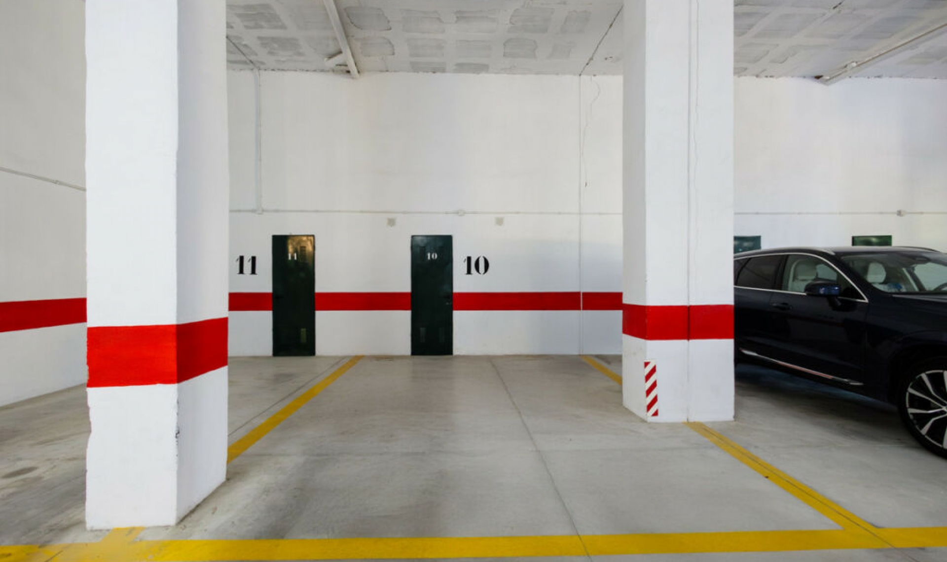 Resale - Apartment -
Elviria