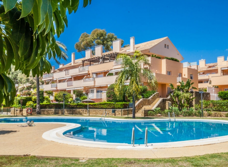 Resale - Apartment -
Elviria