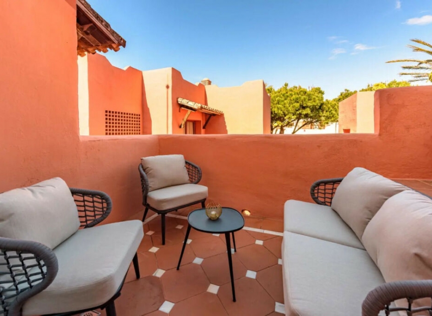 Resale - Apartment -
Elviria