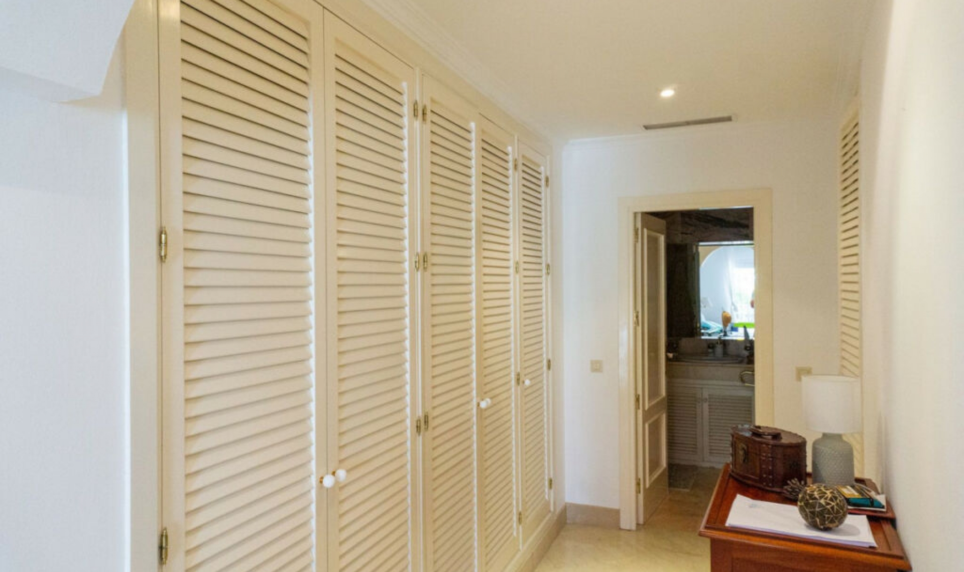 Resale - Apartment -
Elviria