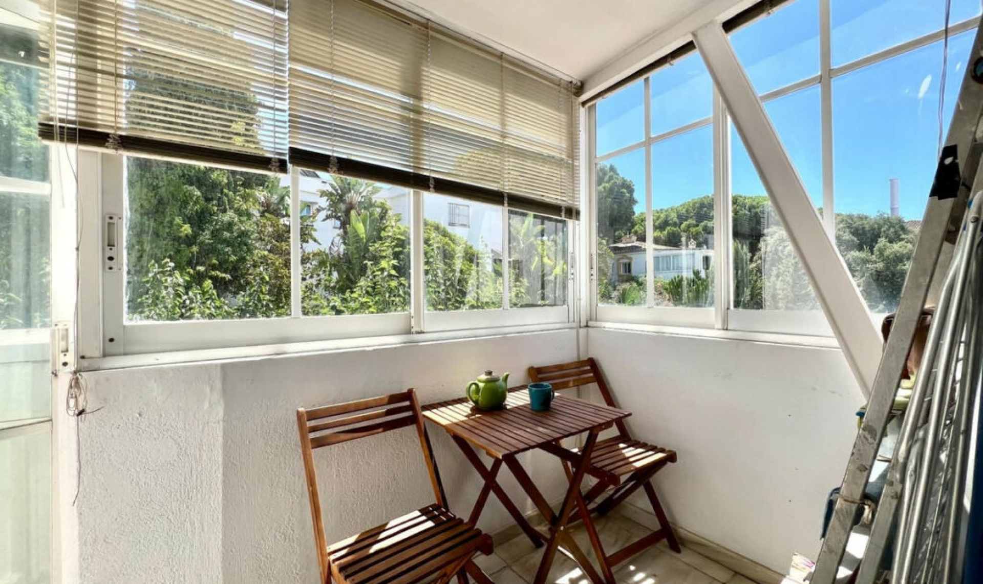 Resale - Apartment -
Elviria