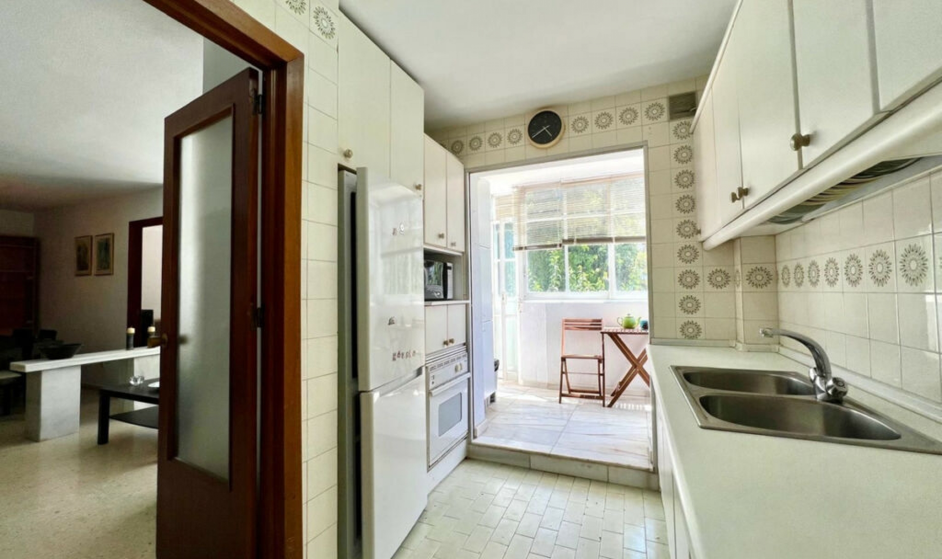 Resale - Apartment -
Elviria