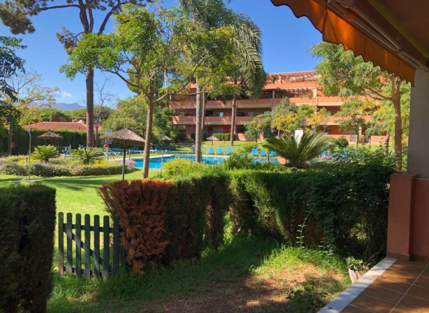 Resale - Apartment -
Elviria