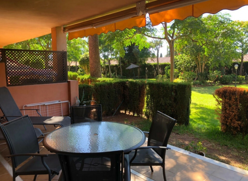 Resale - Apartment -
Elviria