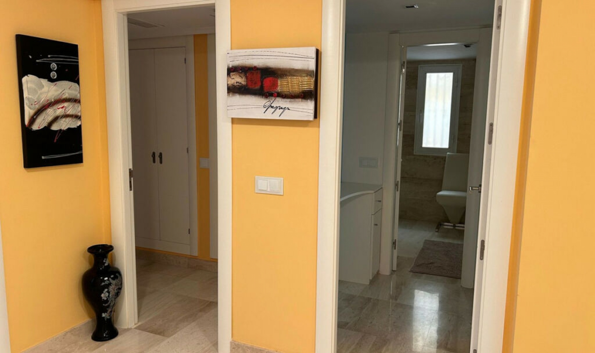 Resale - Apartment -
Elviria